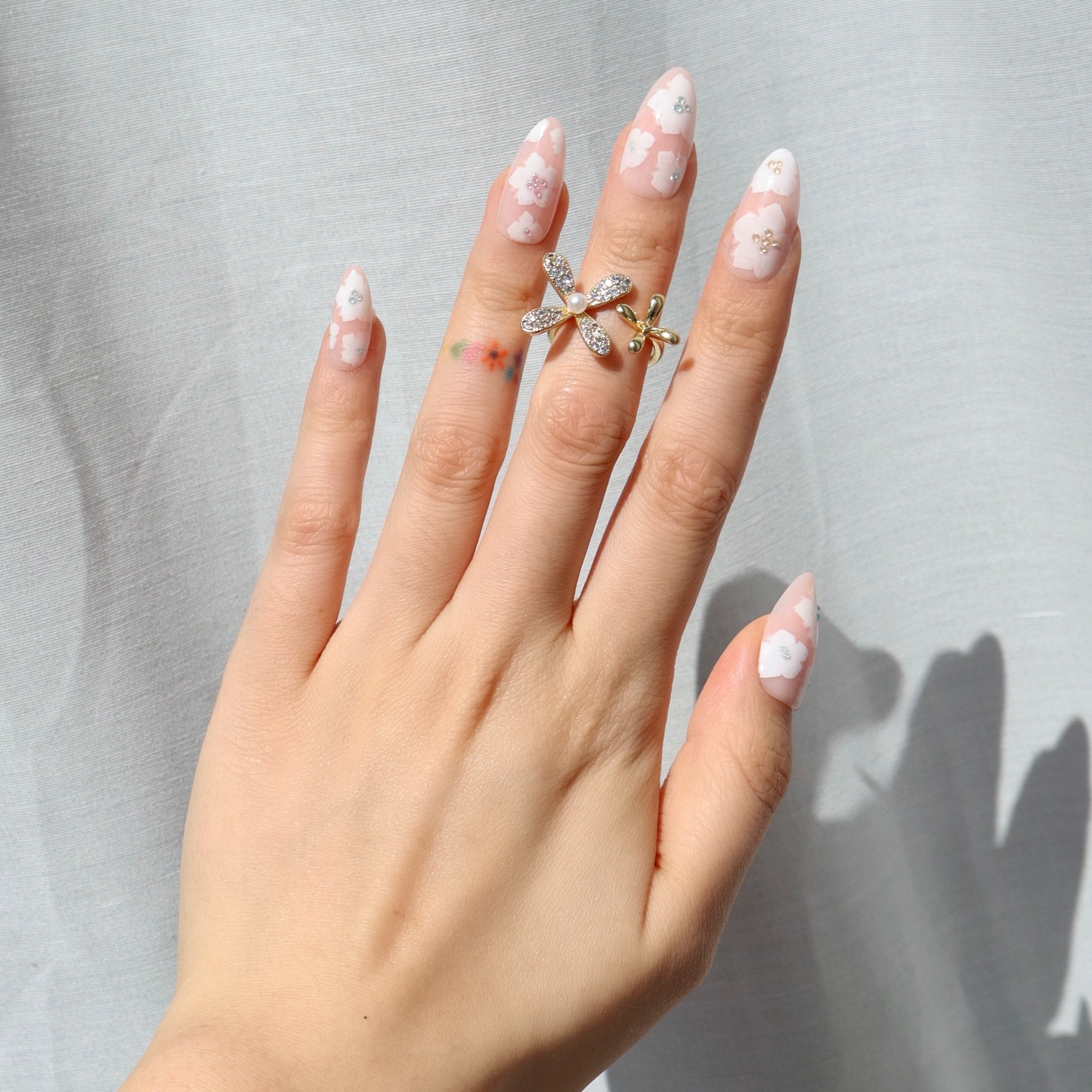 Hibiscus Haze - Medium Almond Press-Ons | Nail Reformation