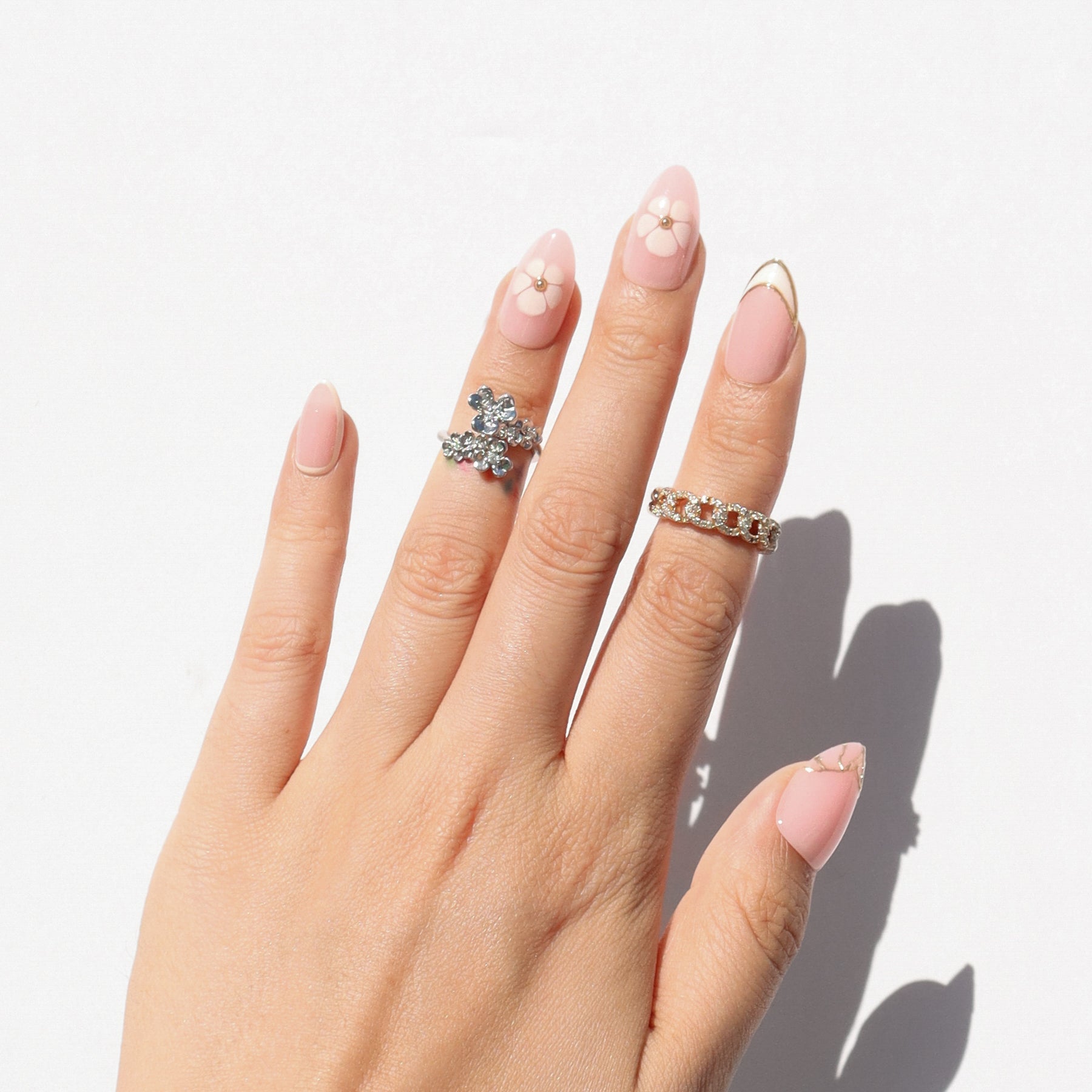Gilded Lily – Short Almond Press-On Nails | Nail Reformation